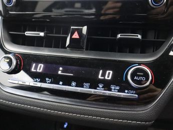 TOYOTA COROLLA 2.0 VVT-h GPF GR SPORT Touring Sports 5dr Petrol Hybrid CVT Euro