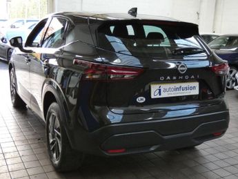 NISSAN QASHQAI 1.3 DIG-T MHEV Acenta Premium SUV 5dr Petrol Hybrid XTRON Euro 6