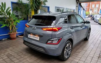 HYUNDAI KONA 64kWh Premium SUV 5dr Electric Auto (10.5kW Charger) (204 ps)