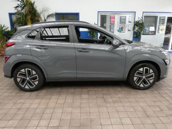 HYUNDAI KONA 64kWh Premium SUV 5dr Electric Auto (10.5kW Charger) (204 ps)