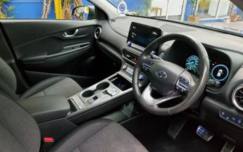 HYUNDAI KONA 64kWh Premium SUV 5dr Electric Auto (10.5kW Charger) (204 ps)