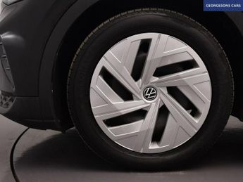 VOLKSWAGEN ID4 Pro Performance 77kWh Life SUV 5dr Electric Auto (204 ps)