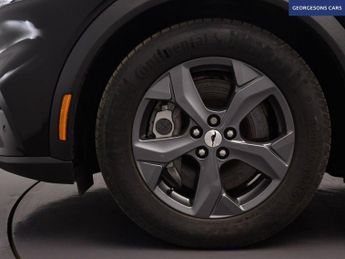 FORD MUSTANG MACH-E Standard Range 70kWh SUV 5dr Electric Automatic (269 ps)
