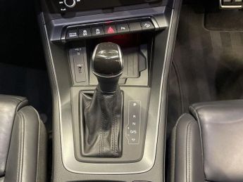 AUDI RS Q3 2.5 TFSI Sportback 5dr Petrol S Tronic quattro Euro 6 (s/s) (400