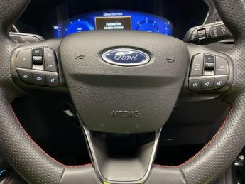 FORD KUGA 2.0 EcoBlue ST-Line X Edition SUV 5dr Diesel Auto AWD Euro 6 (s/