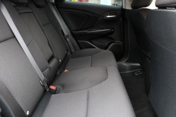 HONDA CIVIC 1.8 i-VTEC SE Plus Hatchback 5dr Petrol Auto Euro 6 (142 ps)