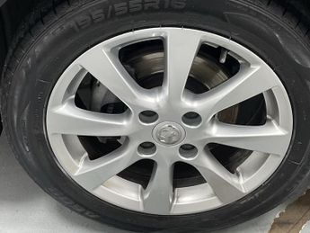 VAUXHALL CORSA 1.2 SE Edition Hatchback 5dr Petrol Manual Euro 6 (75 ps) - AA I