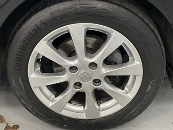 VAUXHALL CORSA 1.2 SE Edition Hatchback 5dr Petrol Manual Euro 6 (75 ps) - AA I