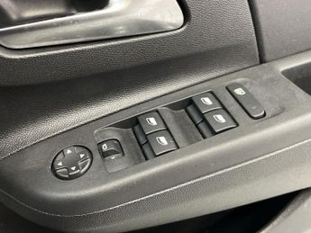 VAUXHALL CORSA 1.2 SE Edition Hatchback 5dr Petrol Manual Euro 6 (75 ps) - AA I