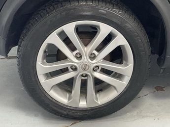 NISSAN JUKE 1.2 DIG-T Bose Personal Edition SUV 5dr Petrol Manual Euro 6 (s/