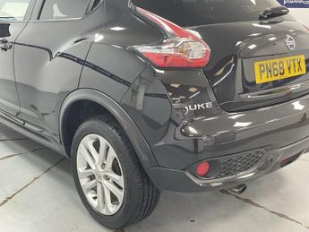 NISSAN JUKE 1.2 DIG-T Bose Personal Edition SUV 5dr Petrol Manual Euro 6 (s/