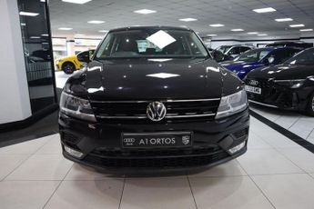 VOLKSWAGEN TIGUAN 2.0 TDI SE Navigation SUV 5dr Diesel DSG 4Motion Euro 6 (s/s) (1