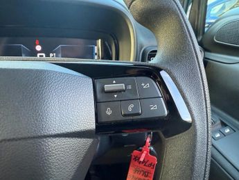 CITROEN E-BERLINGO 52kWh PLUS M MPV 5dr Electric Auto (7.4kW Charger) (136 ps)