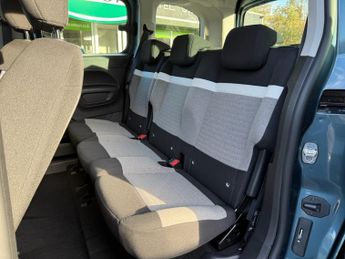 CITROEN E-BERLINGO 52kWh PLUS M MPV 5dr Electric Auto (7.4kW Charger) (136 ps)