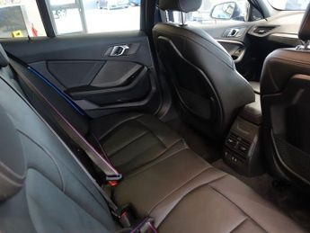 BMW 1 SERIES 1.5 118i M Sport (LCP) Hatchback 5dr Petrol DCT Euro 6 (s/s) (13