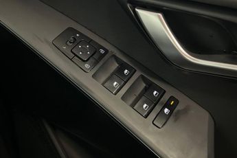 KIA NIRO 64.8kWh 2 SUV 5dr Electric Auto (201 bhp) Reverse Camera, Rear P
