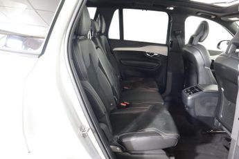 VOLVO XC90 2.0 B6 MHEV R-Design Auto 4WD Euro 6 (s/s) 5dr