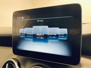 MERCEDES-BENZ GLA 1.6 GLA180 Urban Edition SUV 5dr Petrol Manual Euro 6 (s/s) (122