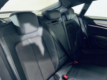AUDI A7 2.0 TFSI 45 Black Edition Sportback 5dr Petrol S Tronic quattro 