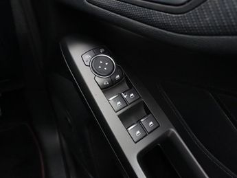 FORD FOCUS 2.0 EcoBlue ST-Line X Estate 5dr Diesel Auto Euro 6 (s/s) (150 p