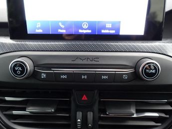 FORD FOCUS 2.0 EcoBlue ST-Line X Estate 5dr Diesel Auto Euro 6 (s/s) (150 p