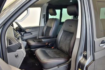 VOLKSWAGEN TRANSPORTER 2.0 BiTDI T32 Highline Kombi 5dr Diesel DSG 4Motion SWB Euro 6 (