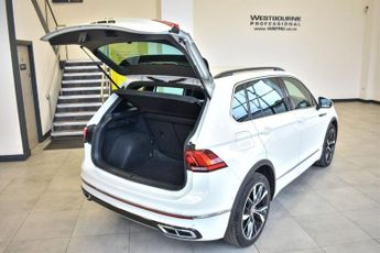 VOLKSWAGEN TIGUAN 2.0 TDI R-Line SUV 5dr Diesel DSG Euro 6 (s/s) (150 ps)