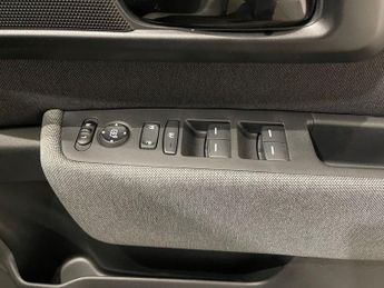 HONDA HONDA E 35.5kWh Advance Hatchback 5dr Electric Auto (17in Alloy) (154 ps