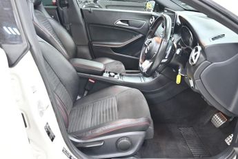 MERCEDES-BENZ CLA 2.1 CLA220 CDI AMG Sport Shooting Brake 5dr Diesel 7G-DCT Euro 6