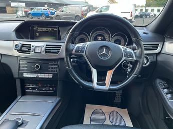 MERCEDES-BENZ E-CLASS 3.0 E350 V6 BlueTEC AMG Night Edition Saloon 4dr Diesel G-Tronic