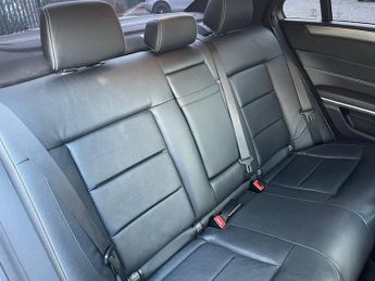 MERCEDES-BENZ E-CLASS 3.0 E350 V6 BlueTEC AMG Night Edition Saloon 4dr Diesel G-Tronic