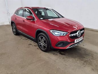 Mercedes GLA 1.3 GLA200 Sport (Executive) SUV 5dr Petrol 7G-DCT Euro 6 (s/s)