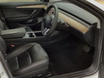 TESLA Model 3 (Dual Motor) Long Range Saloon 4dr Electric Auto 4WDE (346 ps)