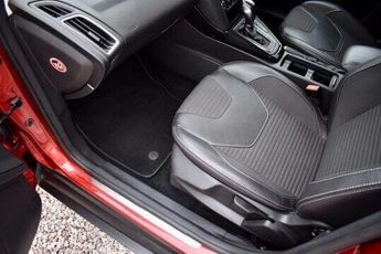 FORD FOCUS 2.0 TDCi Titanium X Powershift Euro 6 (s/s) 5dr