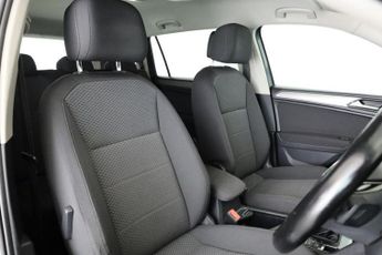 VOLKSWAGEN TIGUAN ALLSPACE 2.0 TDI Match SUV 5dr Diesel DSG 4Motion Euro 6 (s/s) (150 ps)