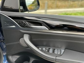 BMW IX3 80kWh Premier Edition Pro SUV 5dr Electric Auto (286 ps)
