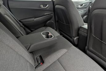 HYUNDAI KONA 64kWh Premium SUV 5dr Electric Auto (10.5kW Charger) (204 ps)