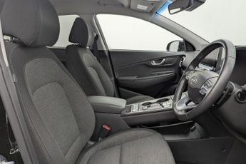 HYUNDAI KONA 64kWh Premium SUV 5dr Electric Auto (10.5kW Charger) (204 ps)