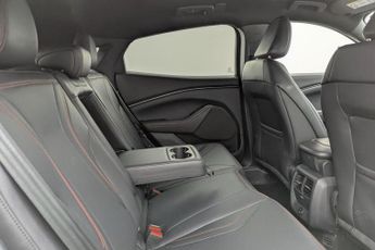 FORD MUSTANG MACH-E Standard Range 70kWh SUV 5dr Electric Automatic AWD (269 ps)