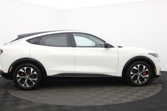 FORD MUSTANG MACH-E Standard Range 70kWh SUV 5dr Electric Automatic AWD (269 ps)