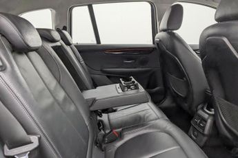BMW 2 Series GRAN TOURER 1.5 218i Luxury MPV 5dr Petrol Auto Euro 6 (s/s) (136 ps)