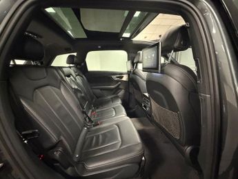 AUDI Q7 3.0 TDI V6 S line SUV 5dr Diesel Tiptronic quattro Euro 6 (s/s) 