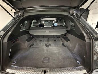 AUDI Q7 3.0 TDI V6 S line SUV 5dr Diesel Tiptronic quattro Euro 6 (s/s) 