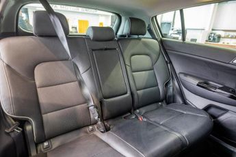 KIA SPORTAGE 2.0 CRDi KX-4 SUV 5dr Diesel Auto AWD Euro 6 (182 bhp)