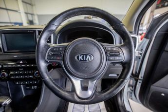KIA SPORTAGE 2.0 CRDi KX-4 SUV 5dr Diesel Auto AWD Euro 6 (182 bhp)