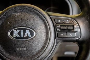 KIA SPORTAGE 2.0 CRDi KX-4 SUV 5dr Diesel Auto AWD Euro 6 (182 bhp)