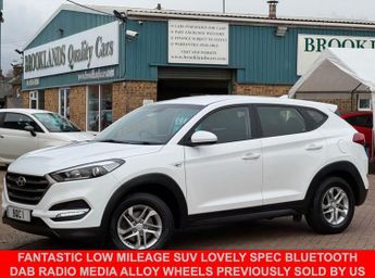 Hyundai Tucson 1.6 GDi Blue Drive S SUV Polar White Petrol Manual Euro 6 (s/s) 