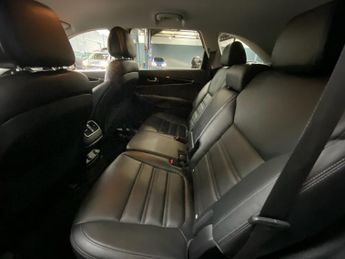 KIA SORENTO 2.2 CRDi KX-2 SUV 5dr Diesel Auto AWD Euro 6 (s/s) (197 bhp)