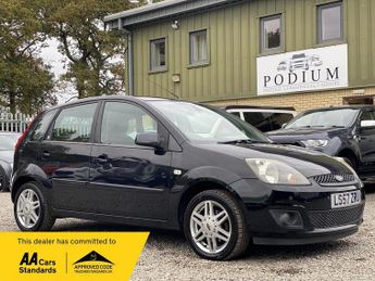 FORD FIESTA 1.6 Ghia 5dr