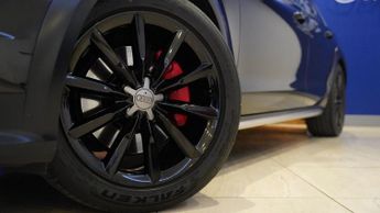 AUDI A6 AllRoad 3.0 TDI V6 Estate 5dr Diesel S Tronic quattro Euro 5 (s/s) (245 